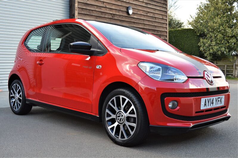 VOLKSWAGEN UP