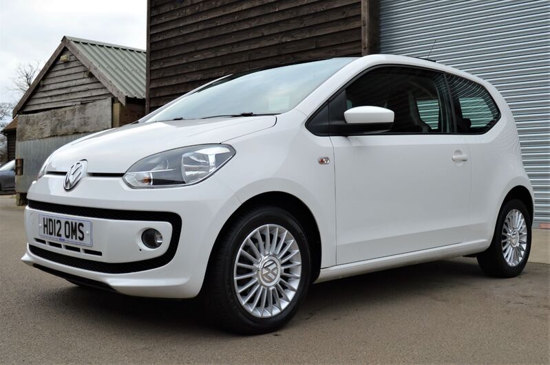 VOLKSWAGEN UP