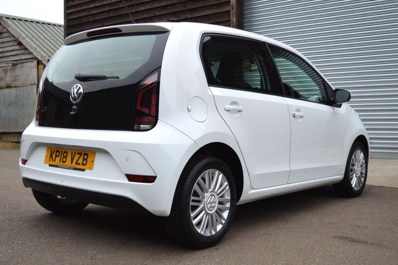 VOLKSWAGEN UP