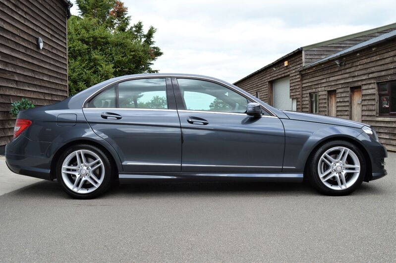 View MERCEDES-BENZ C CLASS C220 CDI BLUEEFFICIENCY AMG SPORT 4 DOOR SALOON